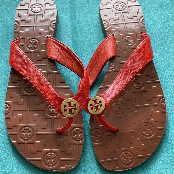 Tory Burch Sandal size 8.5 - Picture 1 of 2